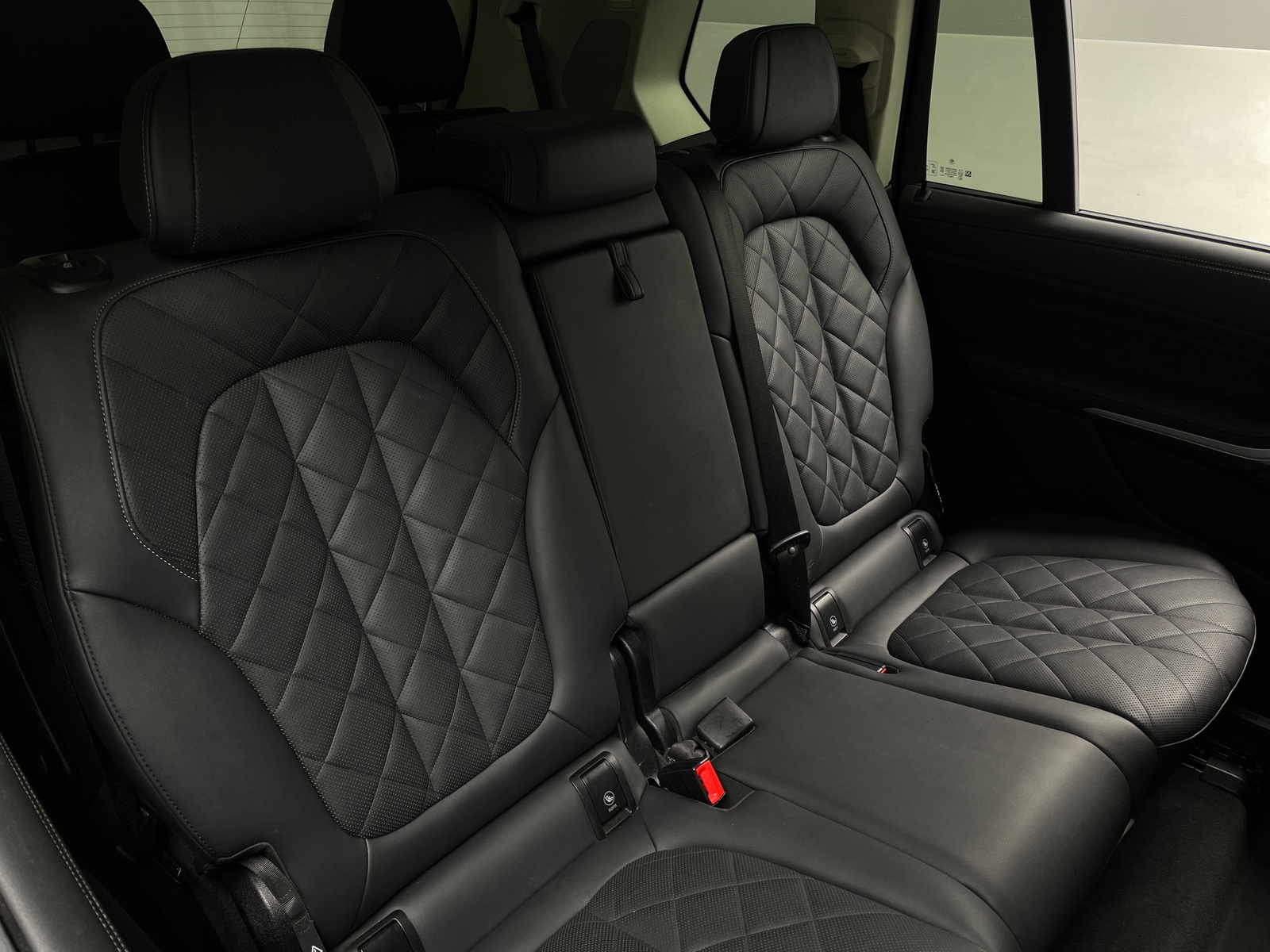 Thumbnail: 2024 BMW X7 - 5