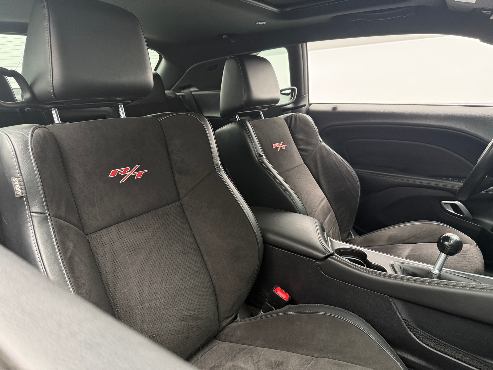 Thumbnail: 2015 Dodge Challenger - 2