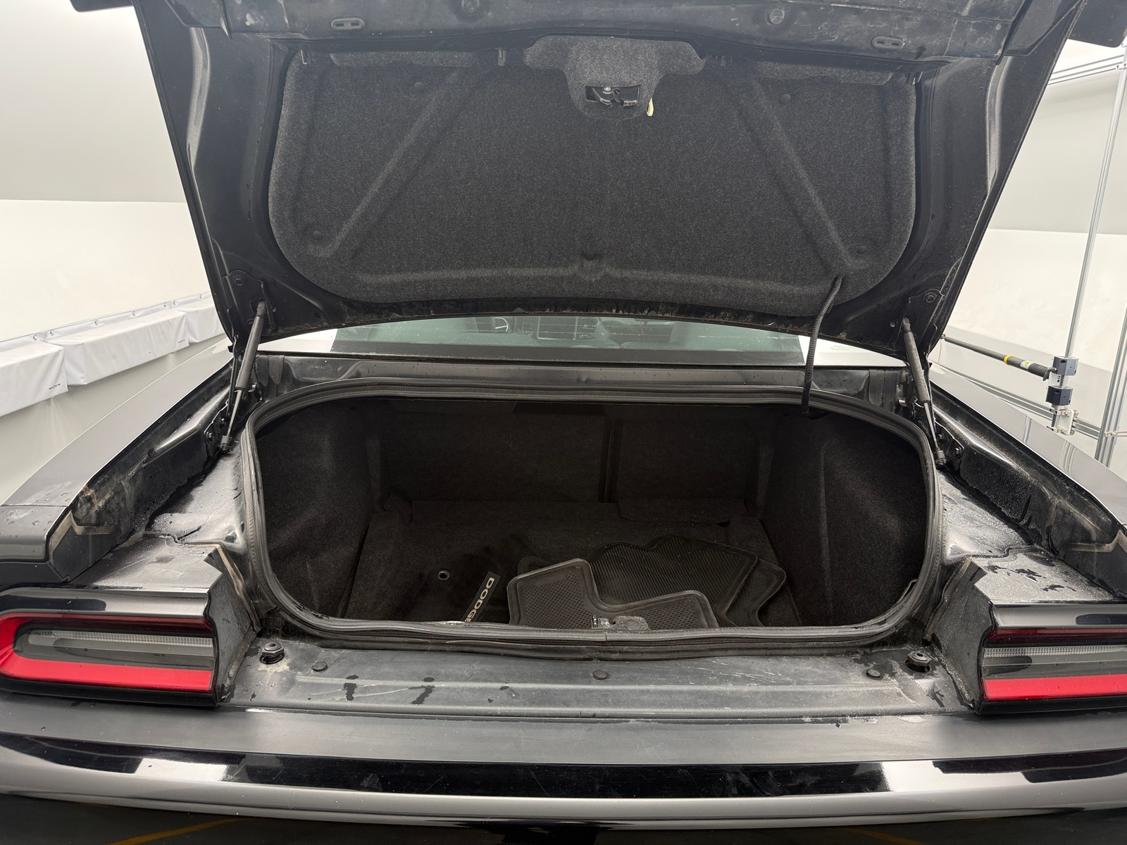 Thumbnail: 2015 Dodge Challenger - 5