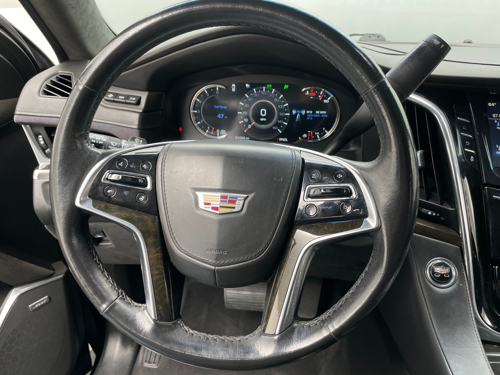 Thumbnail: 2017 Cadillac Escalade - 4