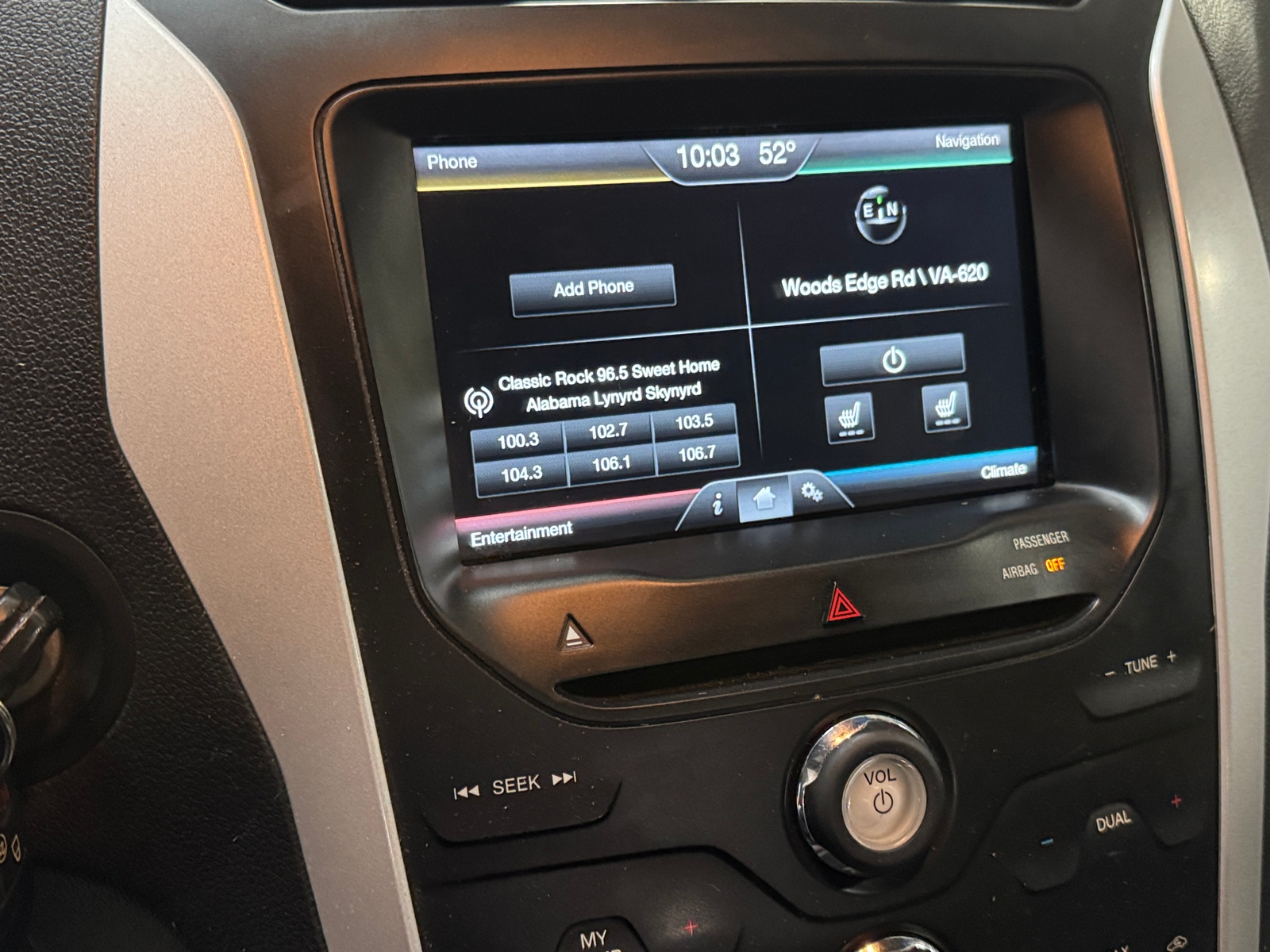 Thumbnail: 2015 Ford Explorer - 4