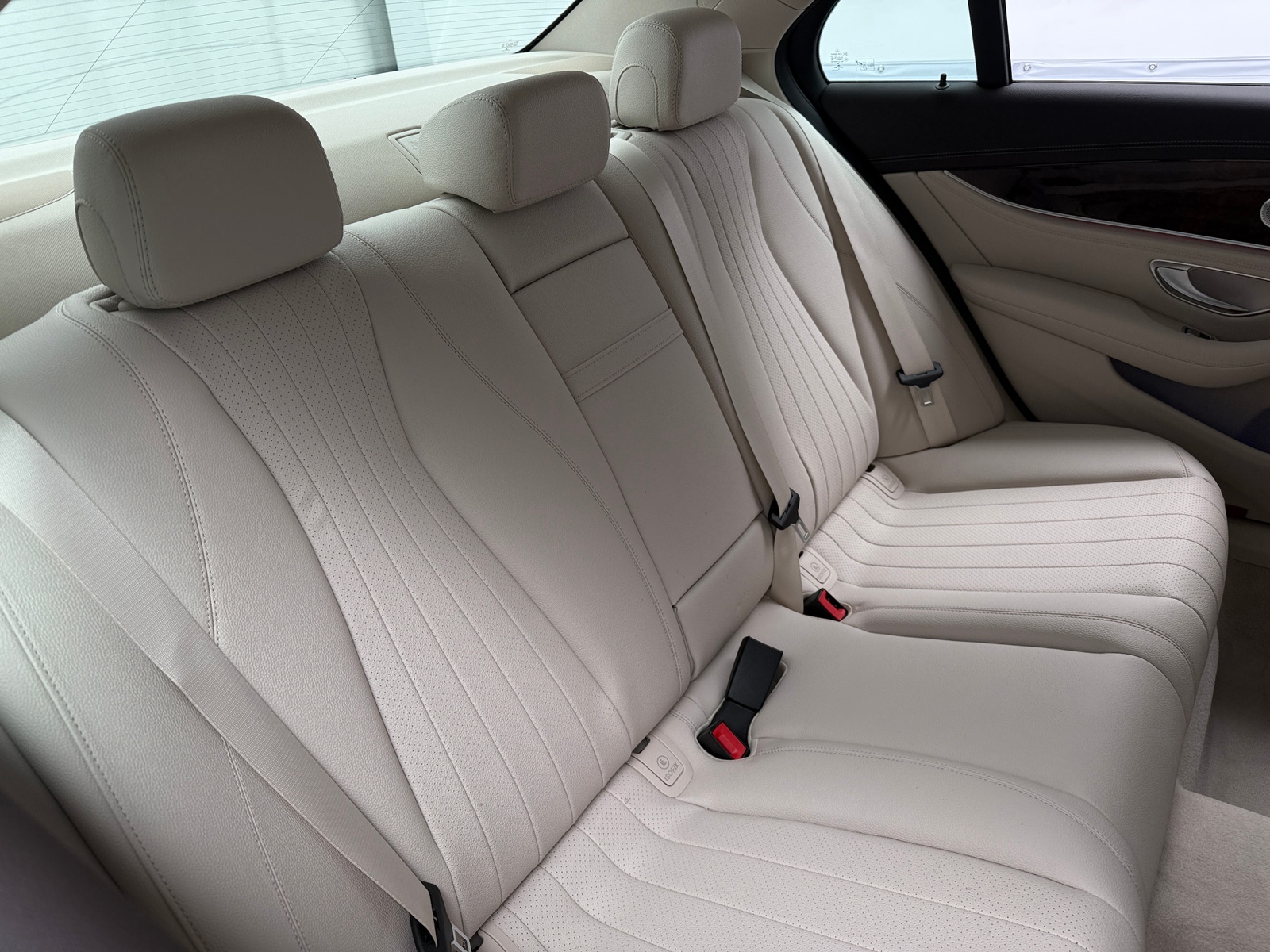 Thumbnail: 2020 Mercedes-Benz E-Class - 5