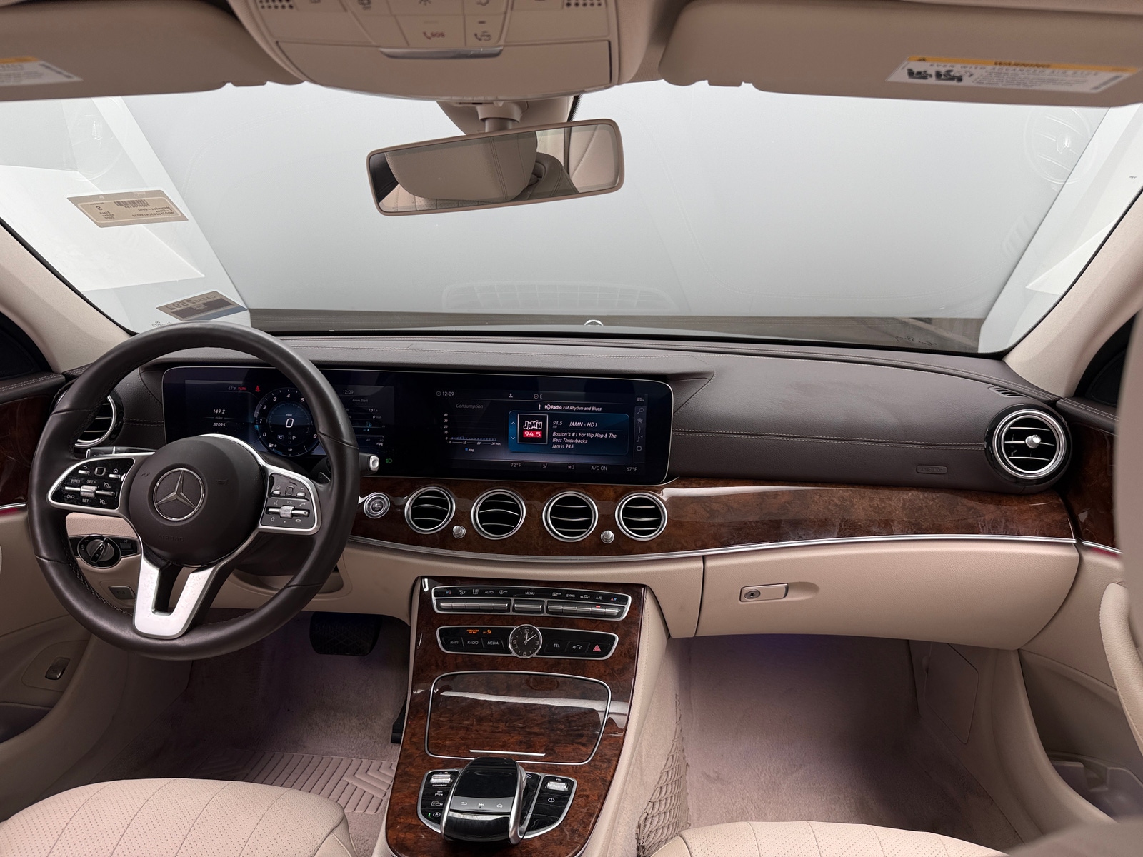 Thumbnail: 2020 Mercedes-Benz E-Class - 2