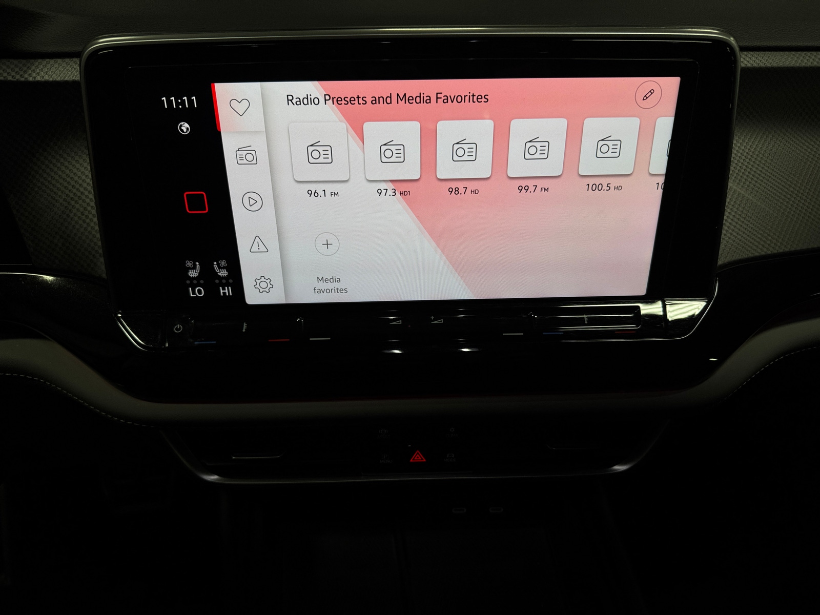 Thumbnail: 2024 Volkswagen Atlas - 3