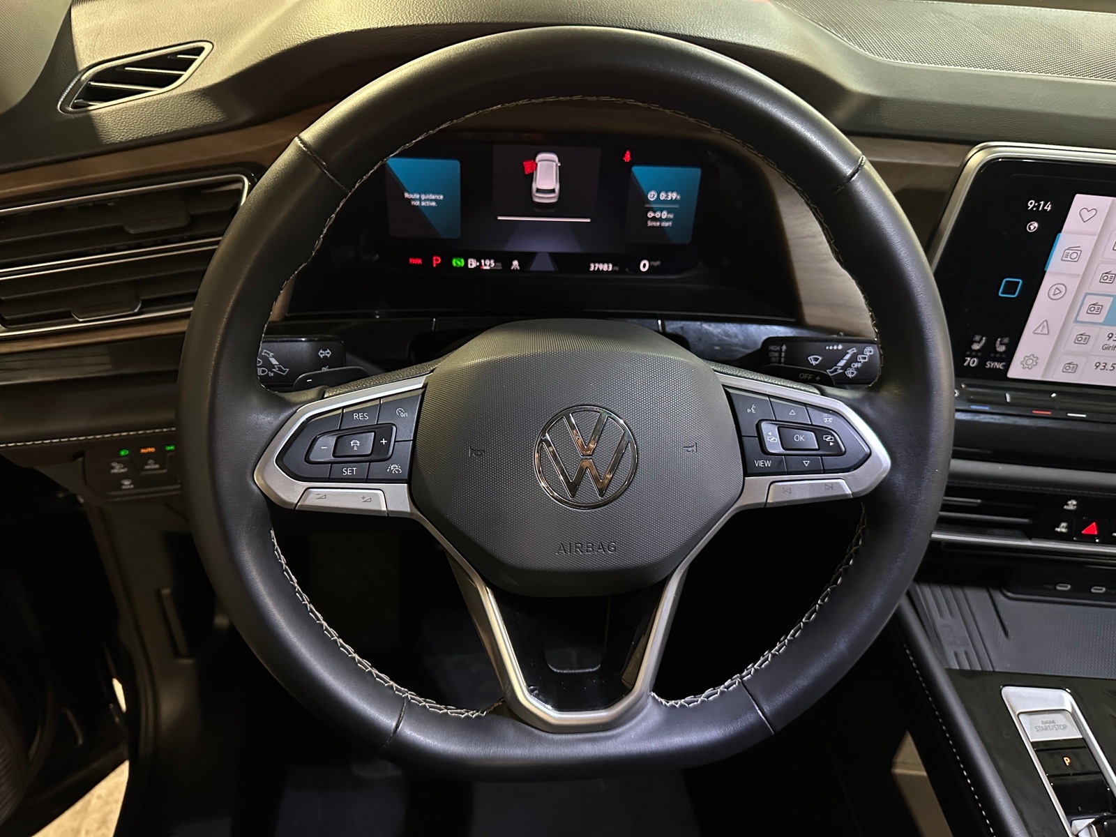 Thumbnail: 2025 Volkswagen Atlas - 4