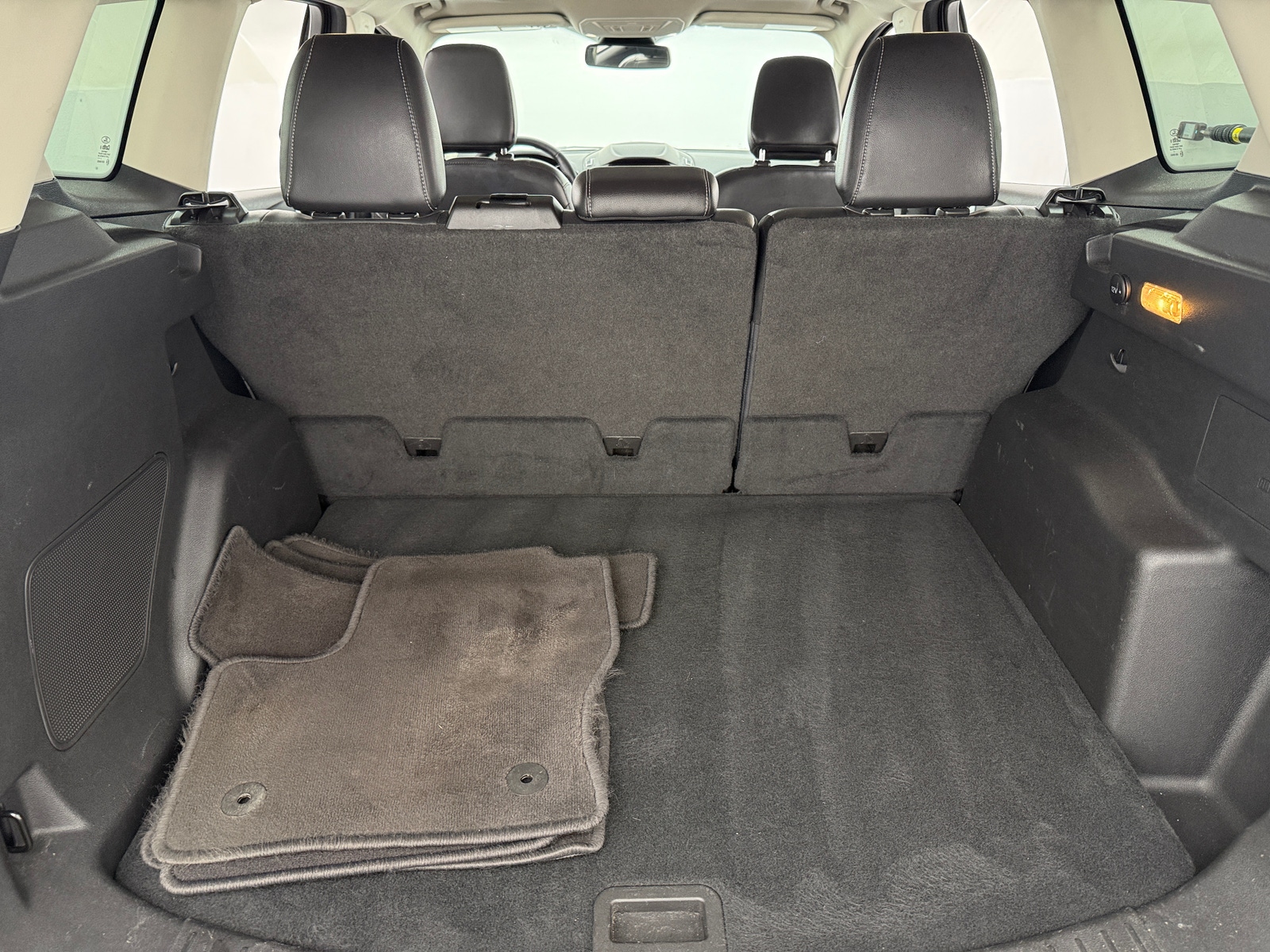 Thumbnail: 2019 Ford Escape - 6