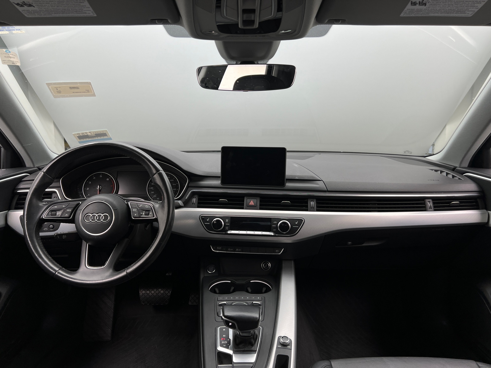 Thumbnail: 2017 Audi A4 - 2