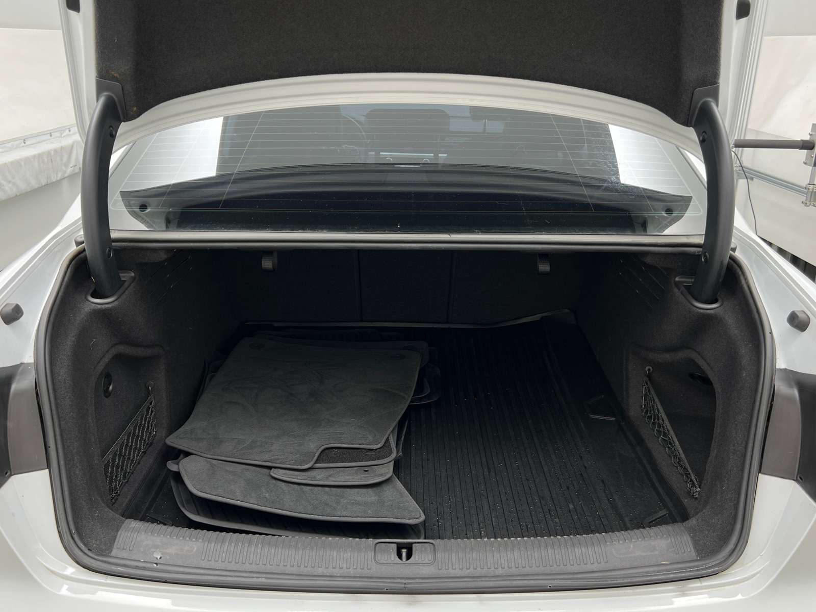 Thumbnail: 2017 Audi A4 - 6