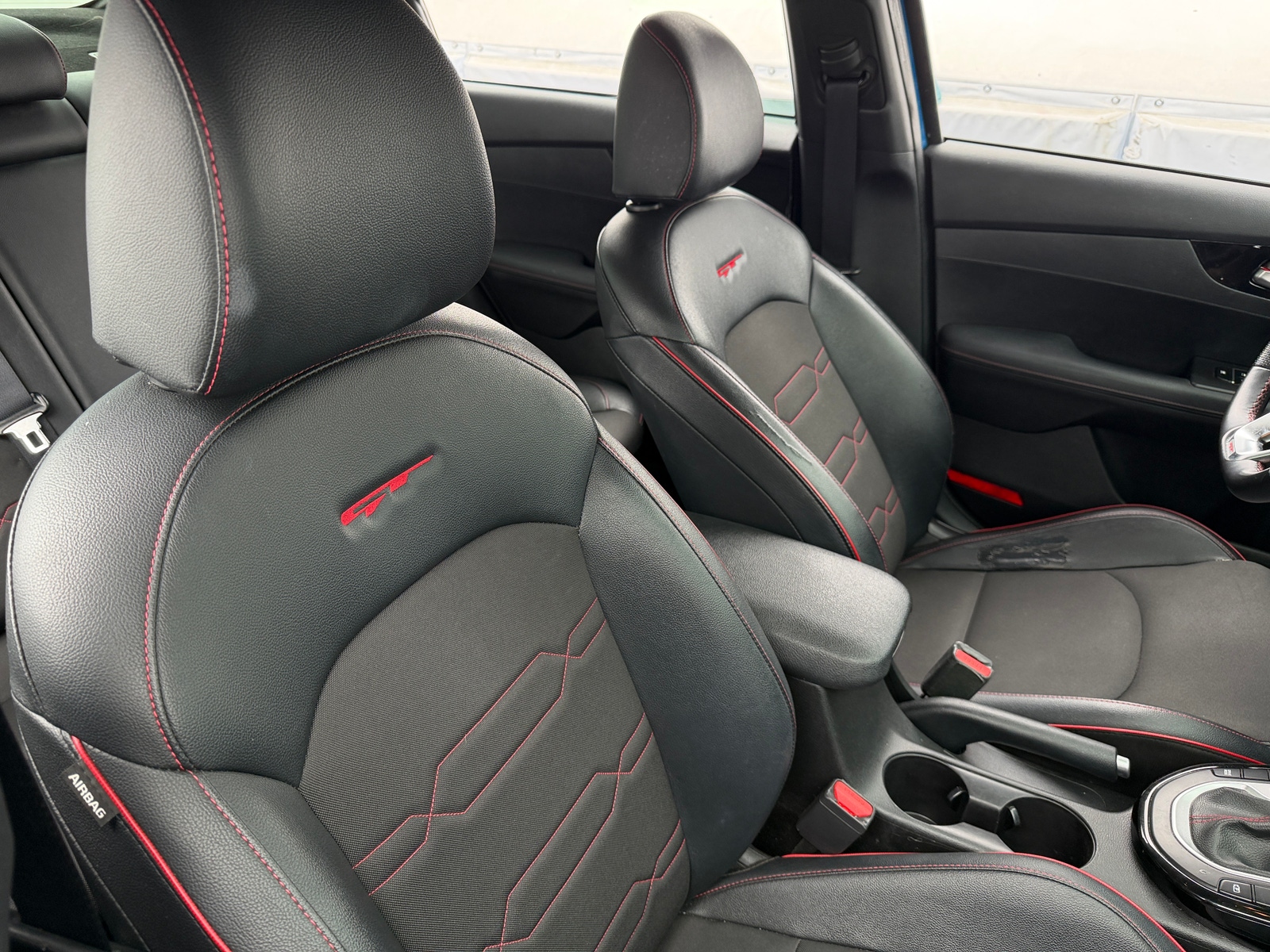 Thumbnail: 2022 Kia Forte - 2