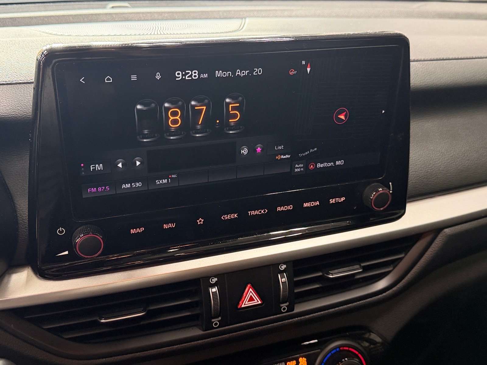 Thumbnail: 2022 Kia Forte - 4