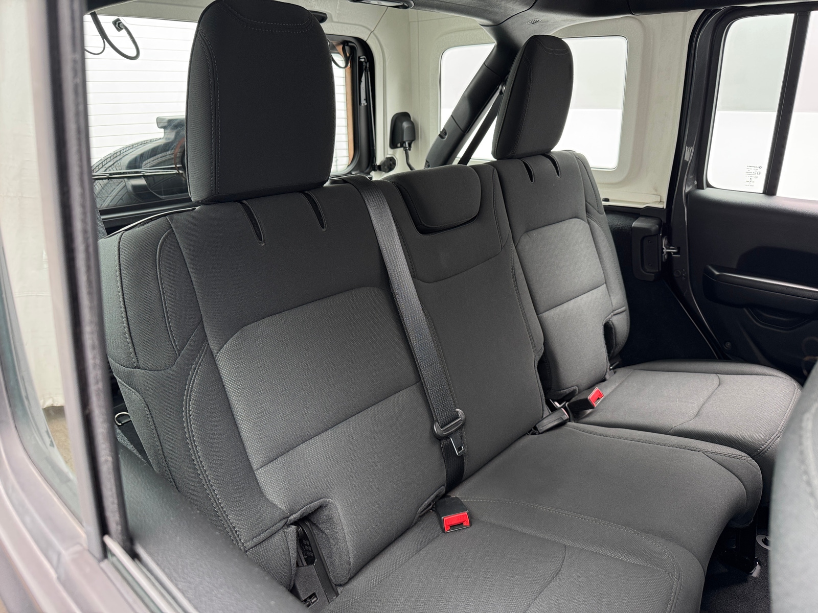 Thumbnail: 2020 Jeep Wrangler - 6