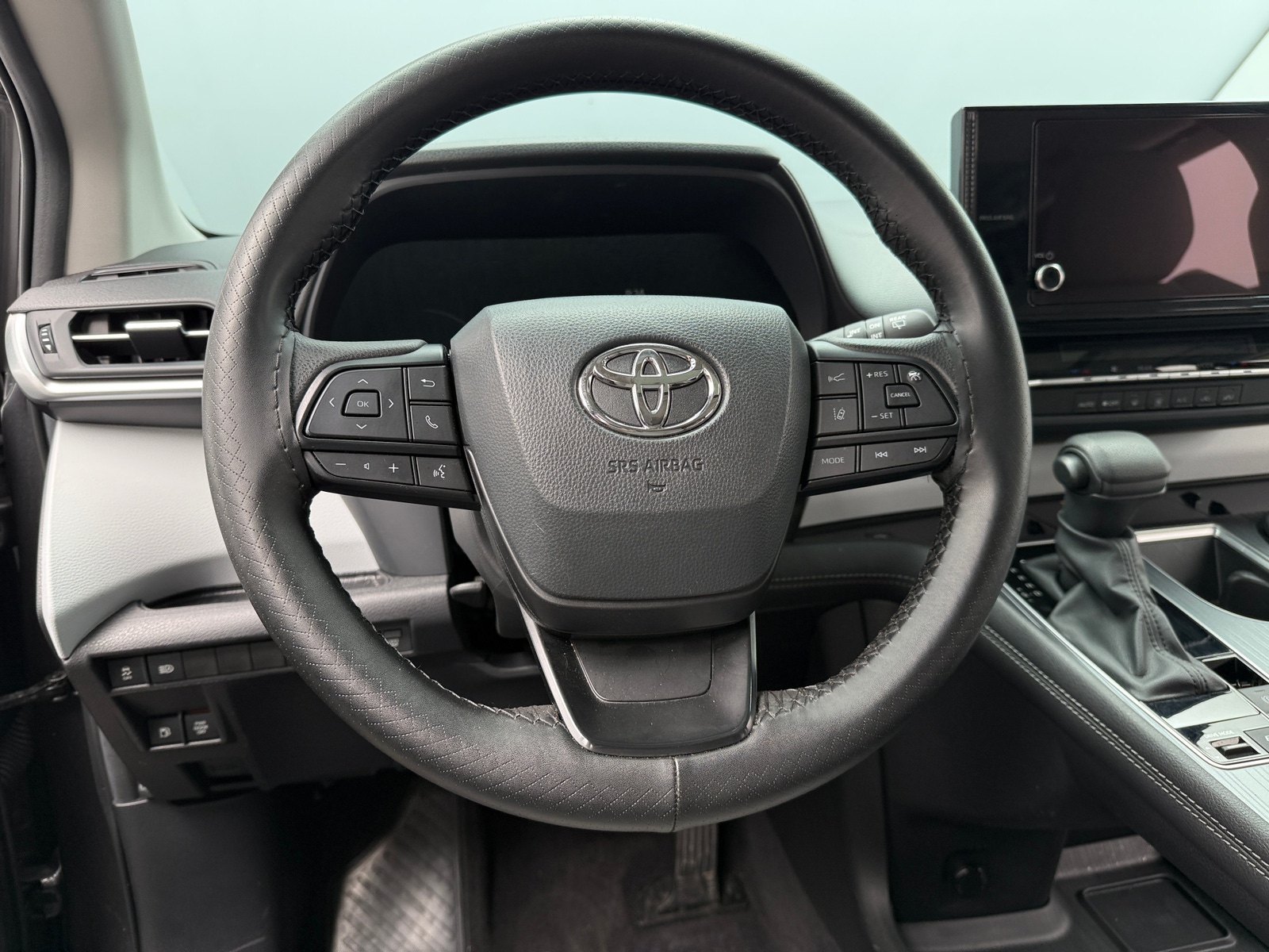 Thumbnail: 2025 Toyota Sienna - 5