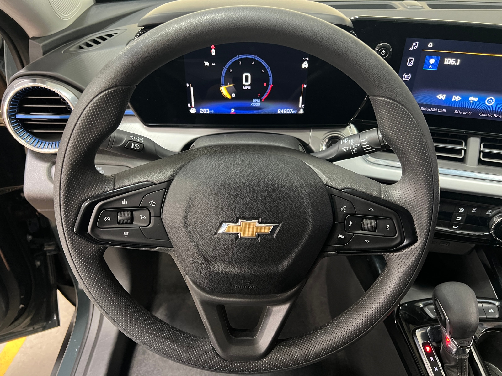 Thumbnail: 2025 Chevrolet Trax - 5