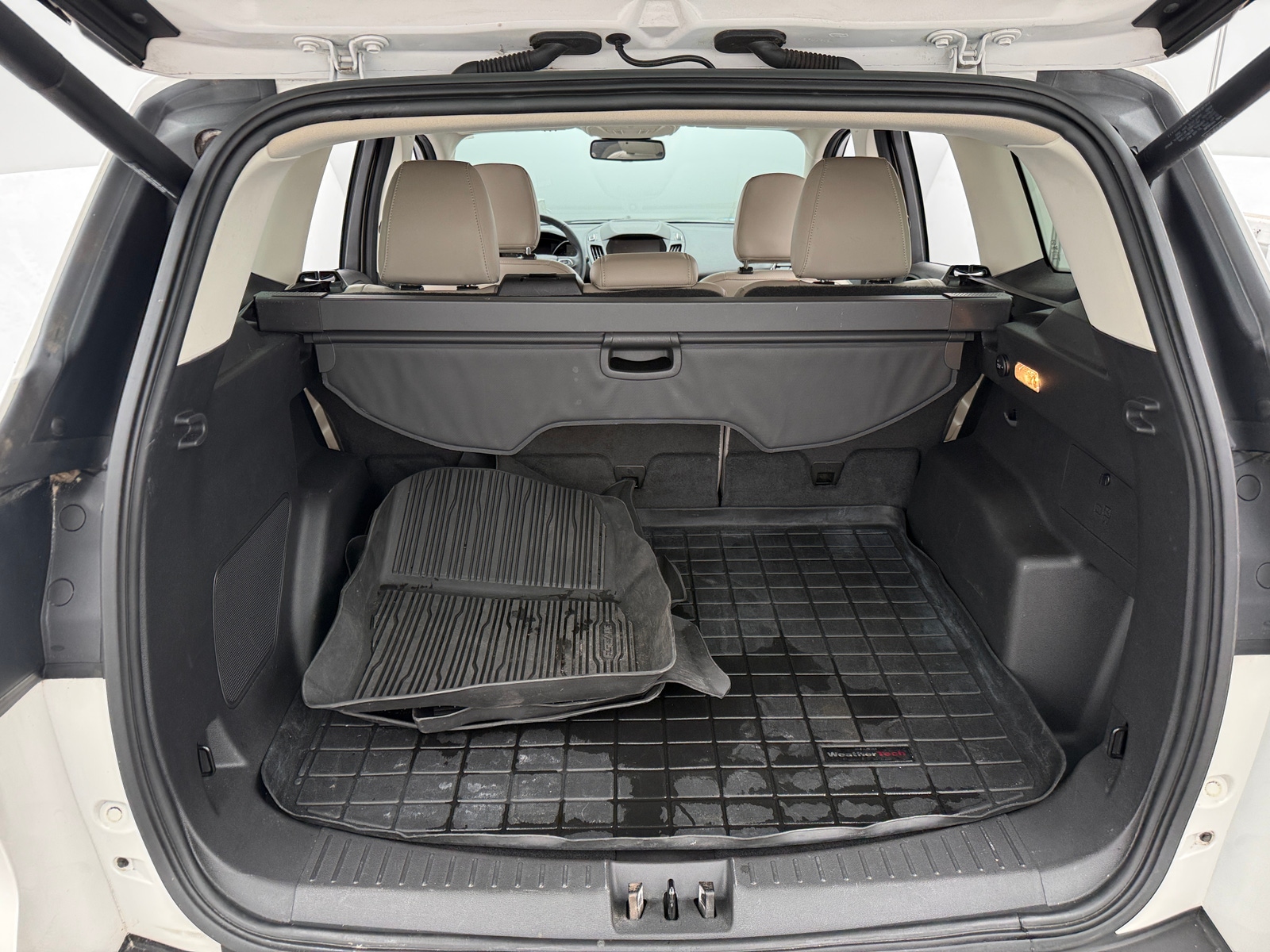 Thumbnail: 2019 Ford Escape - 6