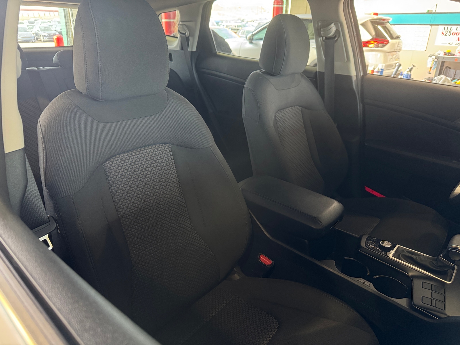 Thumbnail: 2025 Kia Sportage - 2