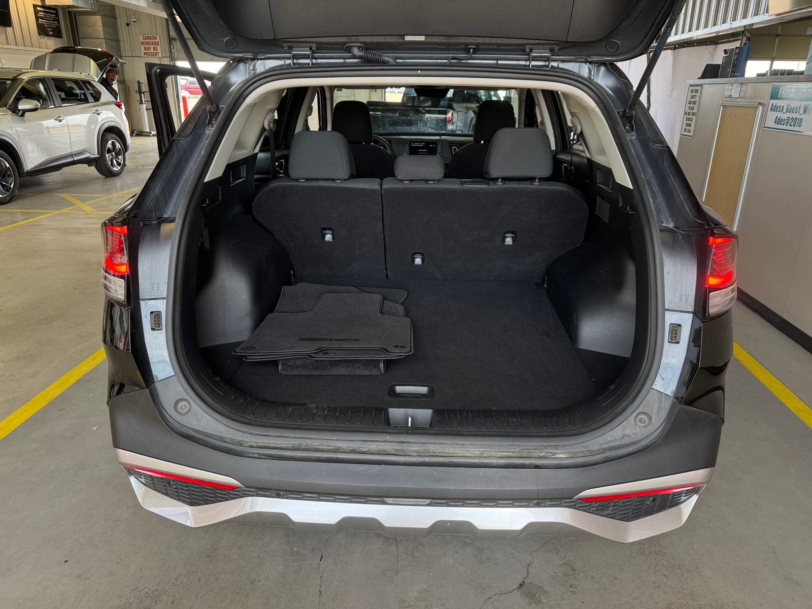 Thumbnail: 2025 Kia Sportage - 7