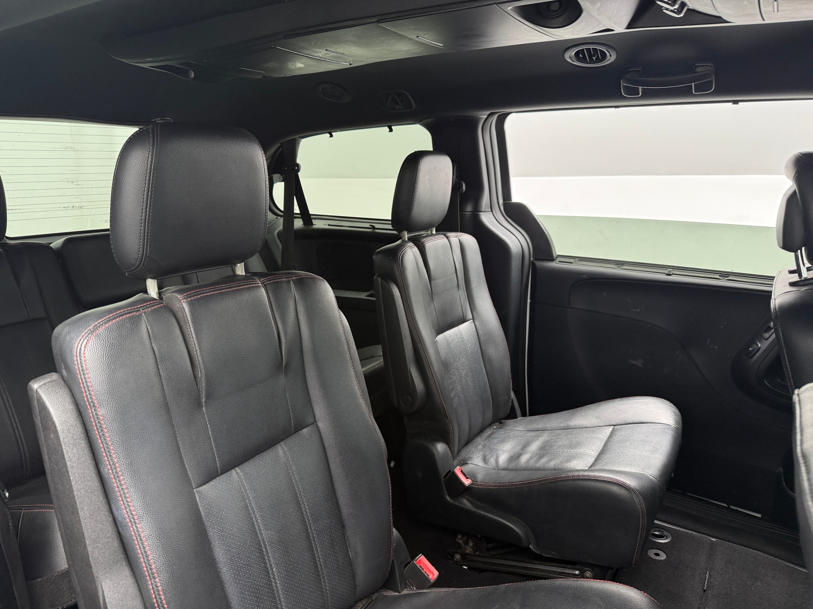 Thumbnail: 2017 Dodge Grand Caravan - 5