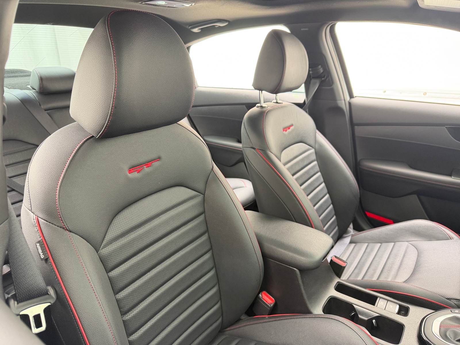 Thumbnail: 2023 Kia Forte - 2