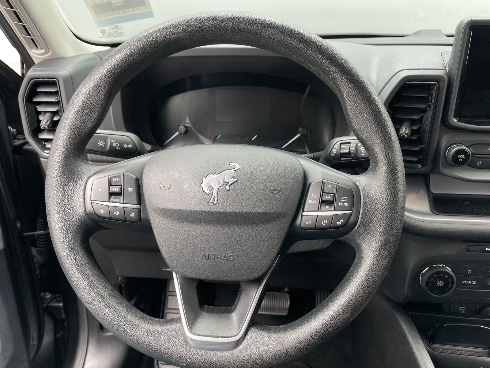 Thumbnail: 2022 Ford Bronco Sport - 5