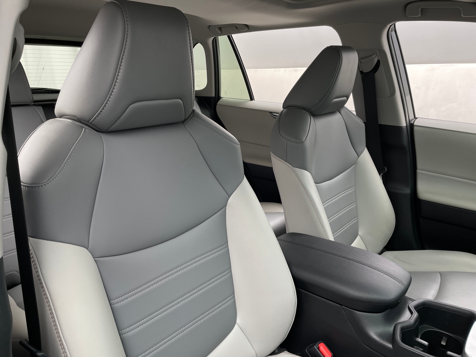 Thumbnail: 2024 Toyota RAV4 - 2