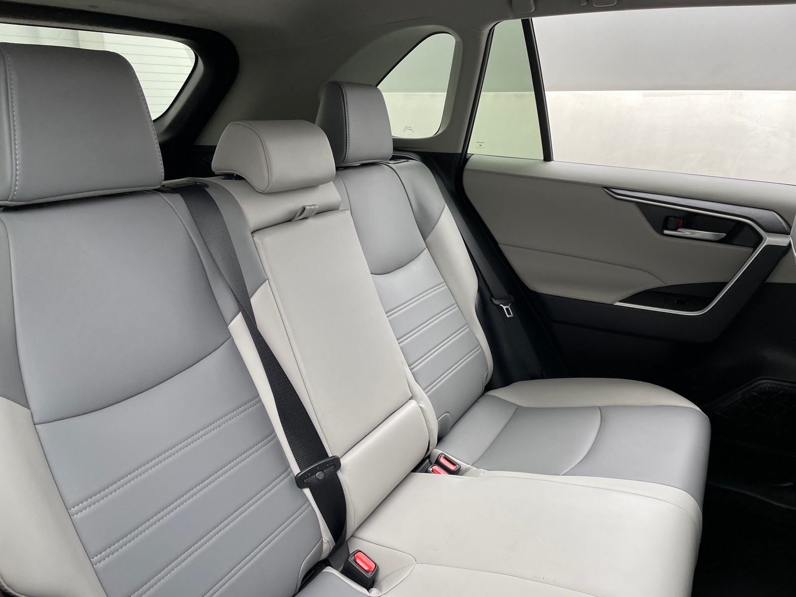 Thumbnail: 2024 Toyota RAV4 - 6