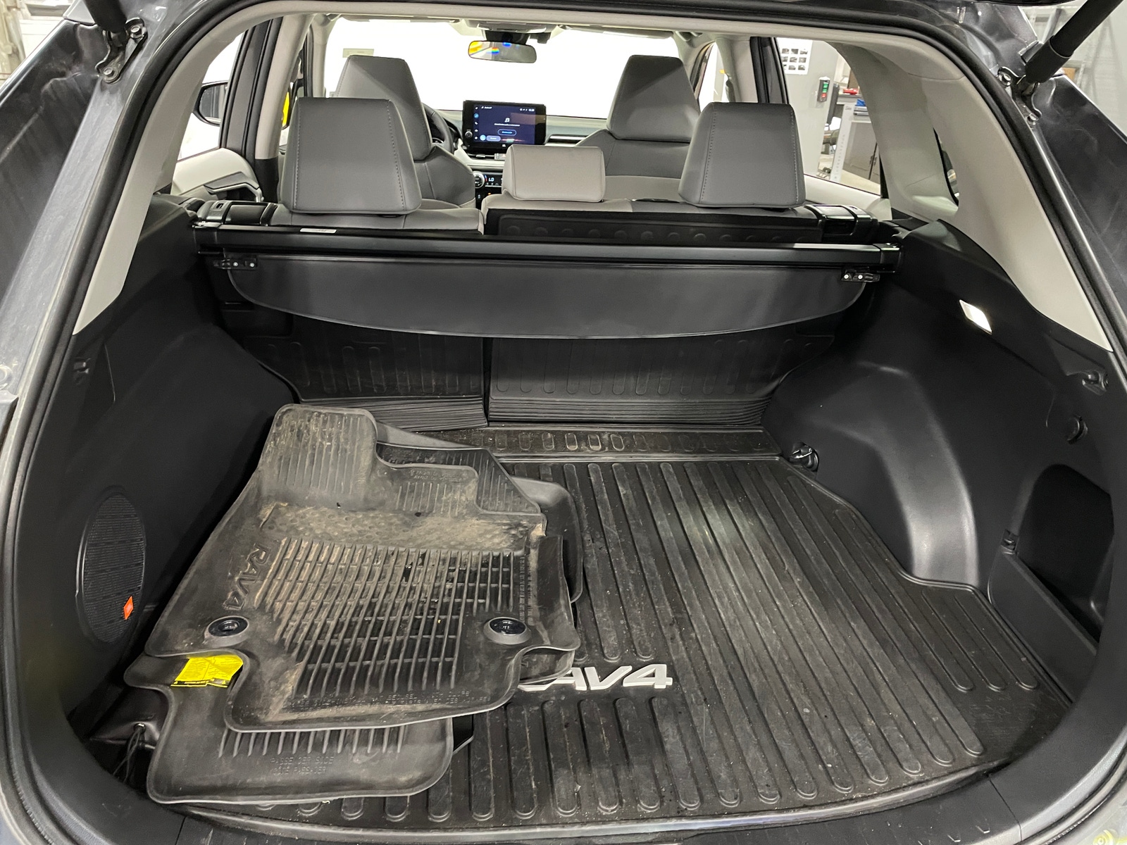 Thumbnail: 2024 Toyota RAV4 - 7