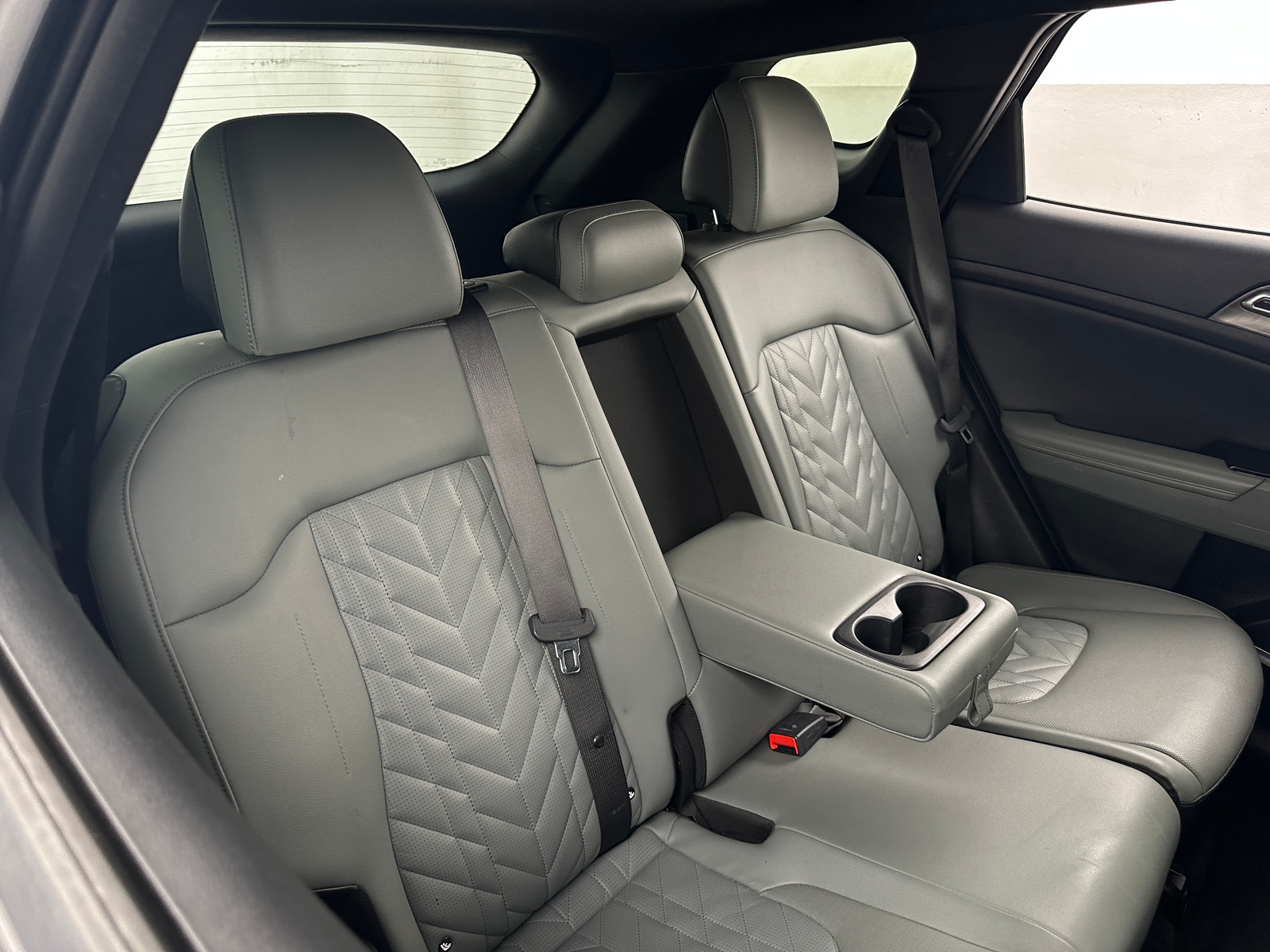 Thumbnail: 2023 Kia Sportage - 5