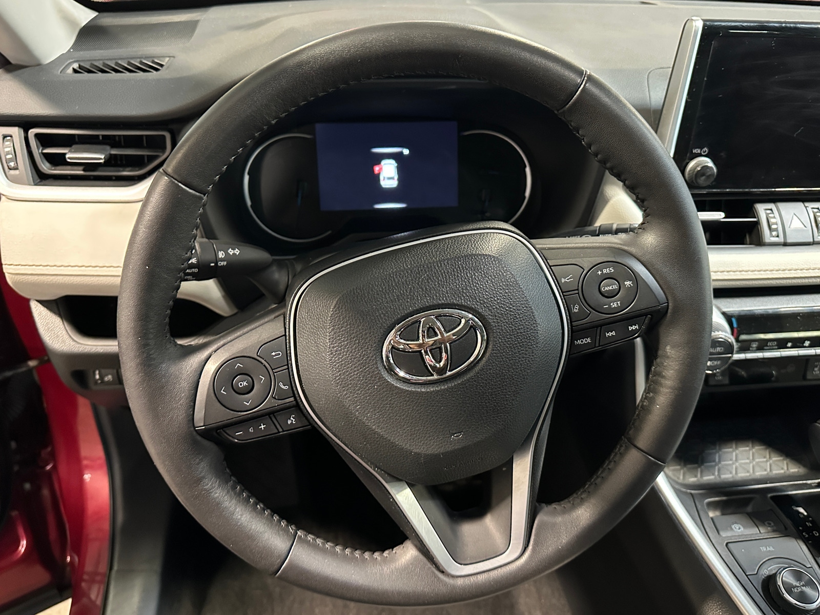 Thumbnail: 2023 Toyota RAV4 - 4