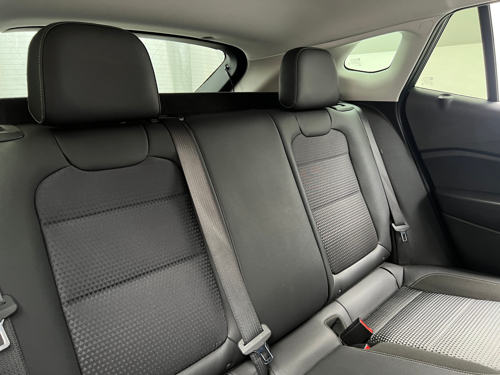 Thumbnail: 2025 Chevrolet Trax - 6