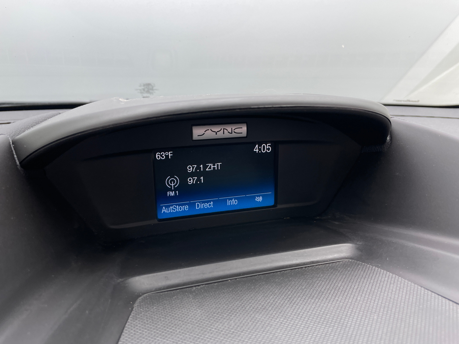 Thumbnail: 2017 Ford Escape - 4