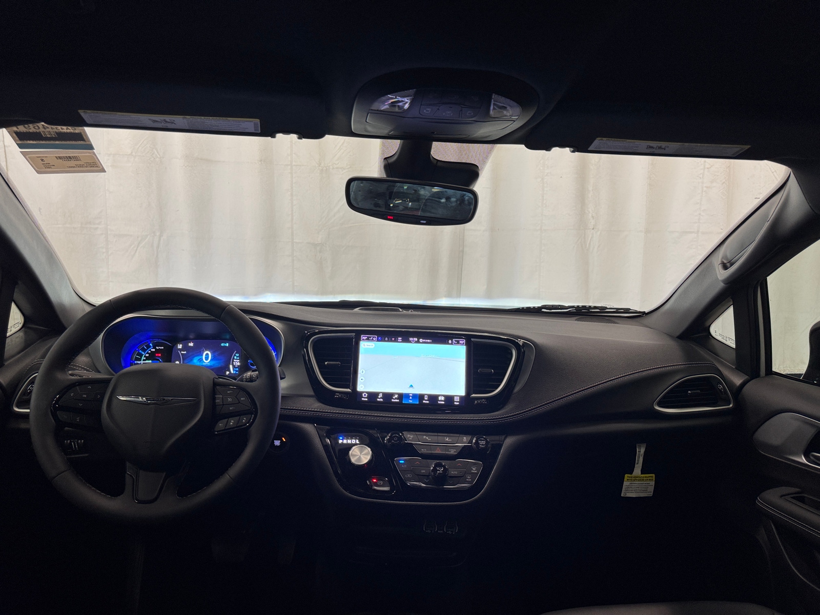 Thumbnail: 2024 Chrysler Pacifica - 2