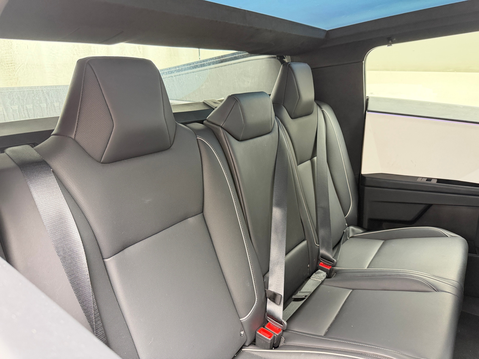 Thumbnail: 2024 Tesla Cybertruck - 5