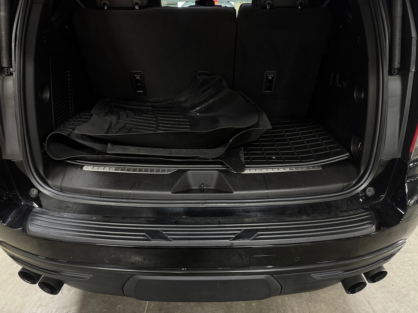 Thumbnail: 2023 Chevrolet Tahoe - 6