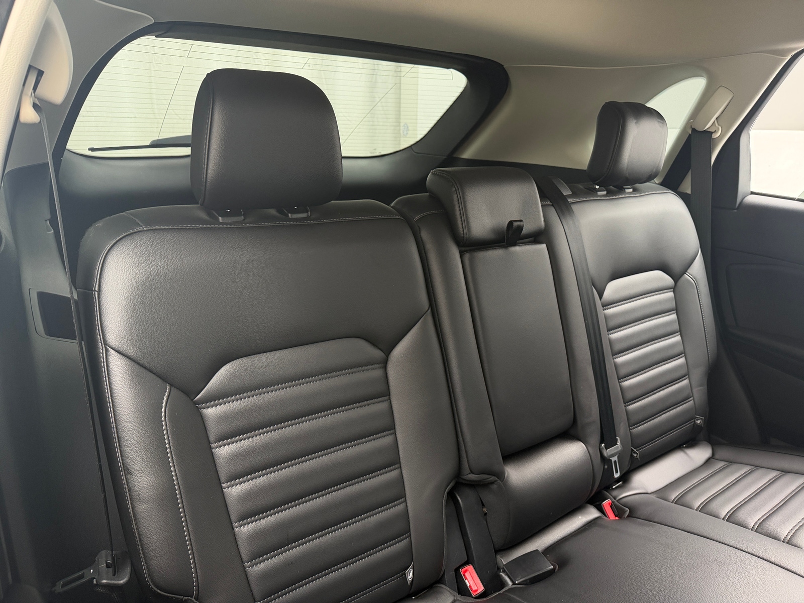 Thumbnail: 2021 Ford Edge - 5