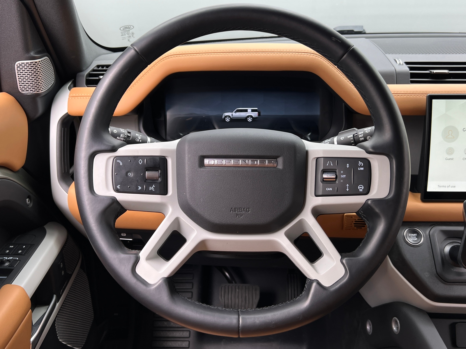 Thumbnail: 2024 Land Rover Defender - 4