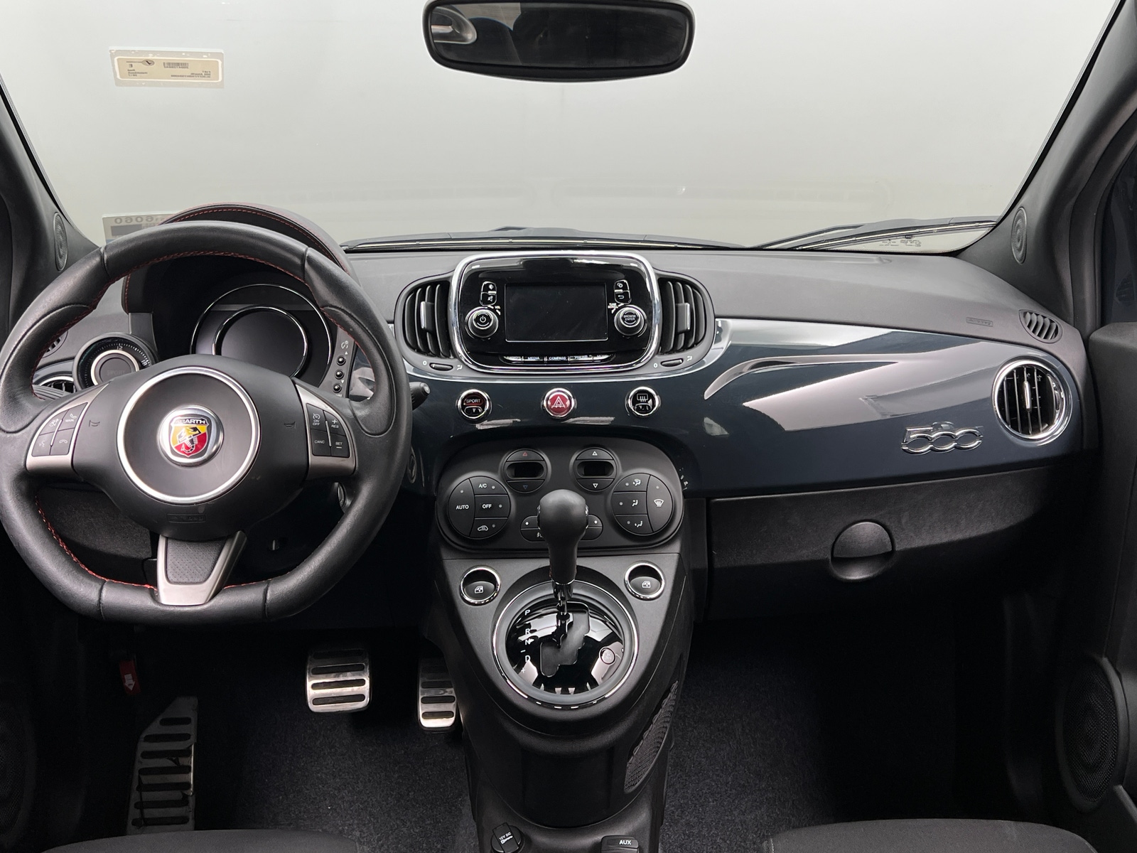 Thumbnail: 2017 Fiat 500 - 3