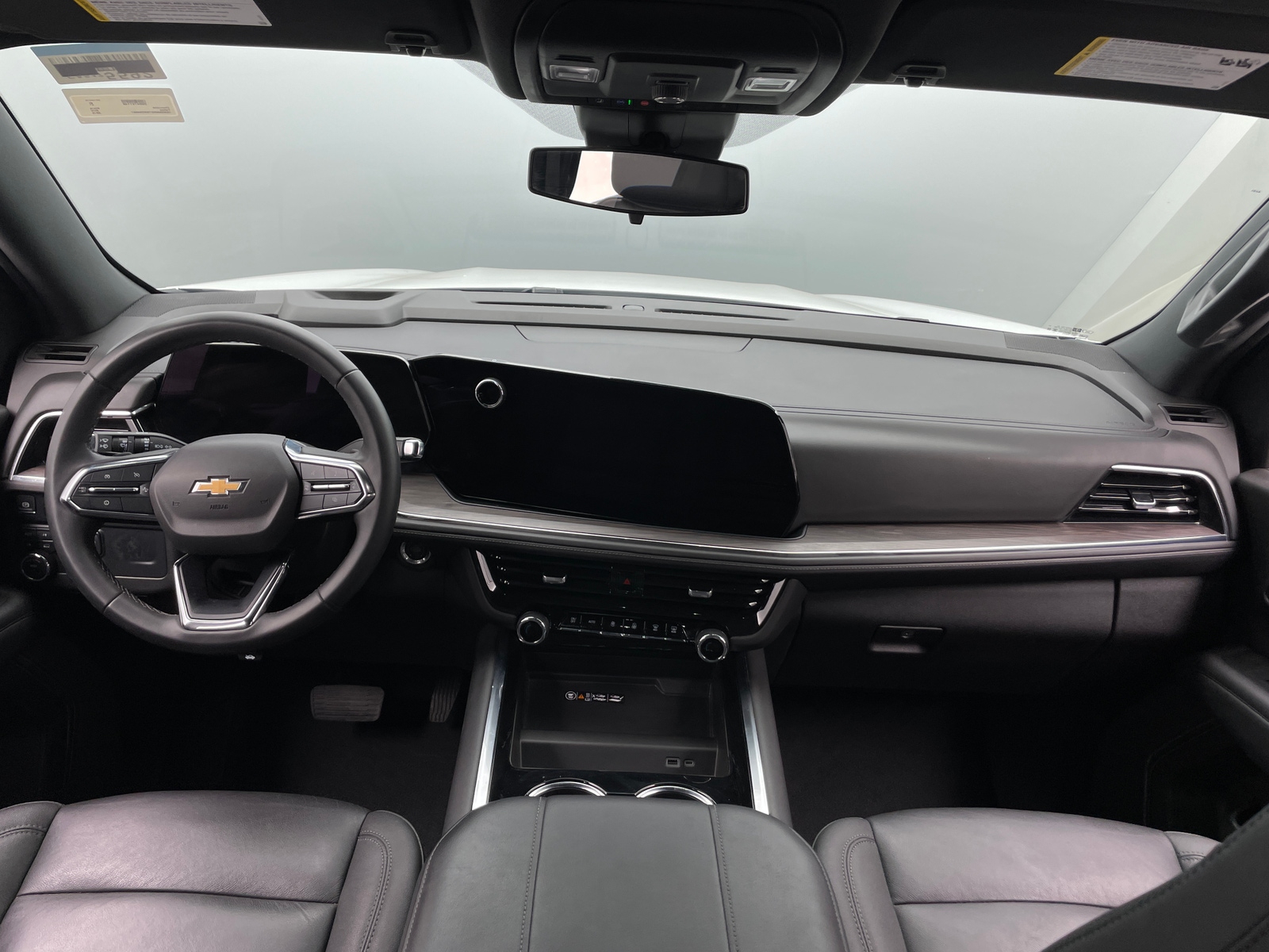 Thumbnail: 2025 Chevrolet Tahoe - 2