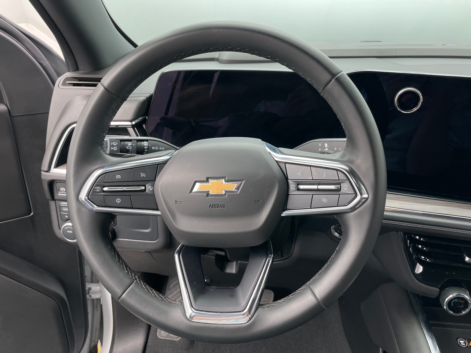 Thumbnail: 2025 Chevrolet Tahoe - 4