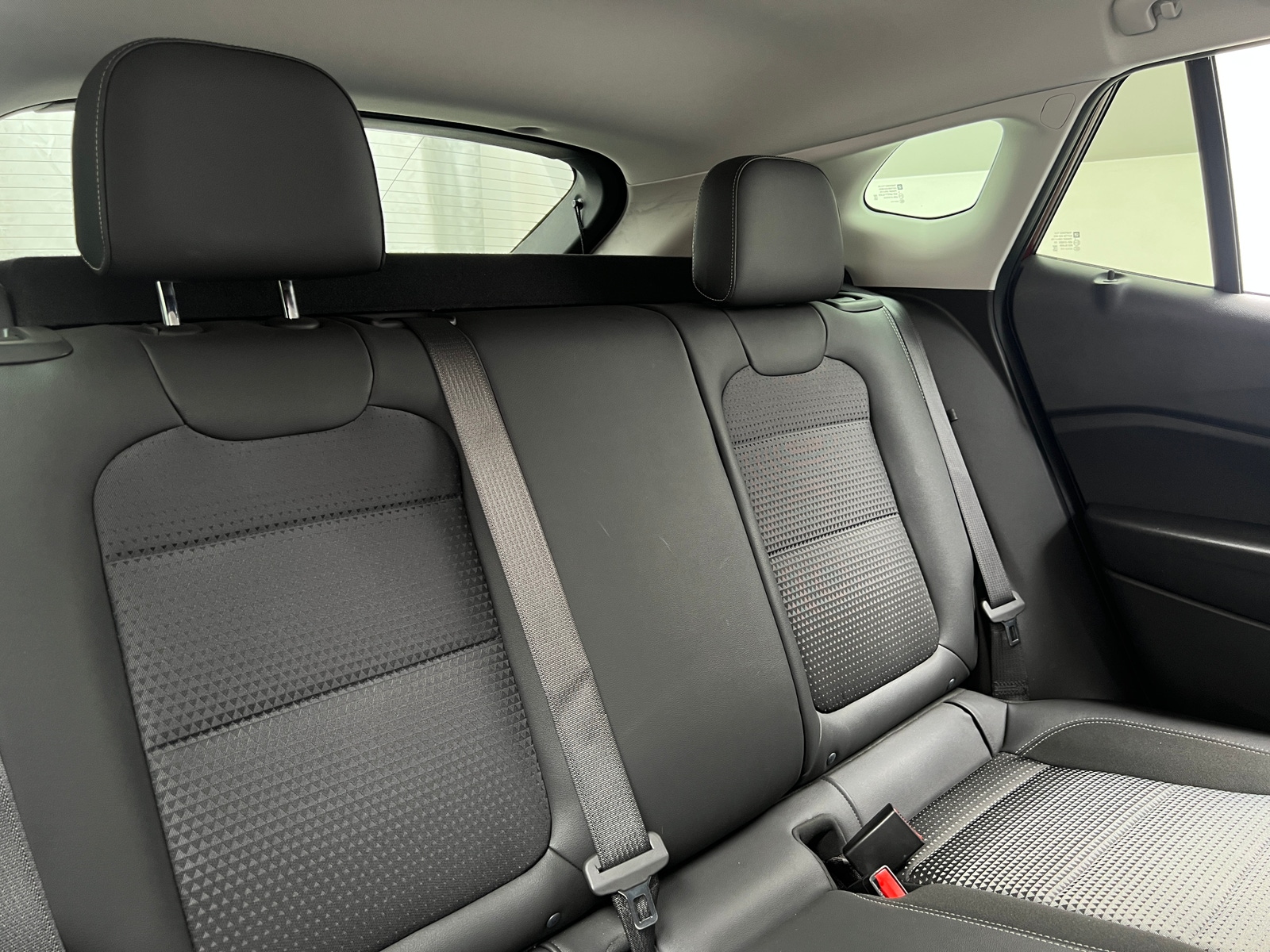 Thumbnail: 2025 Chevrolet Trax - 6