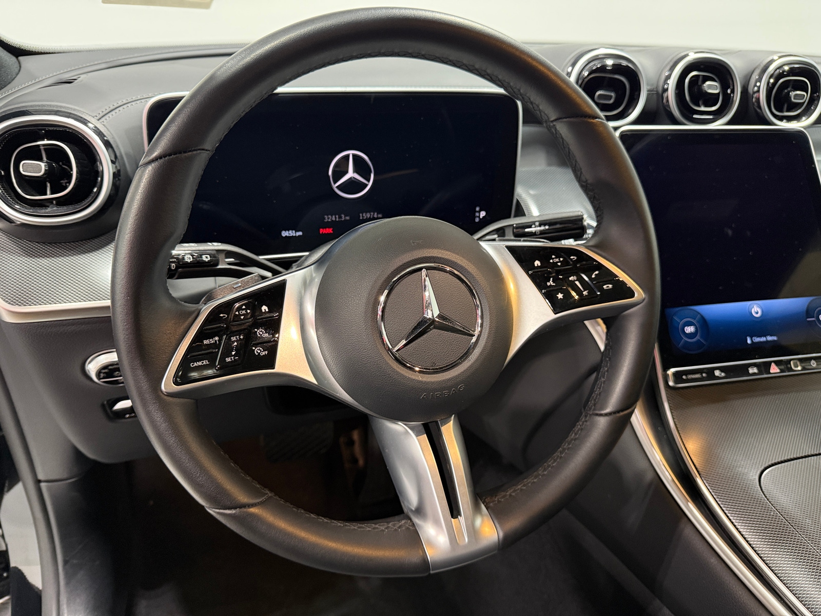 Thumbnail: 2024 Mercedes-Benz GLC - 4