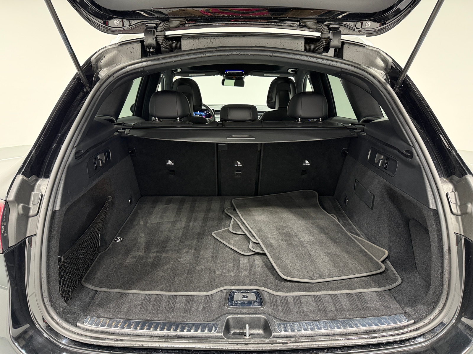 Thumbnail: 2024 Mercedes-Benz GLC - 6