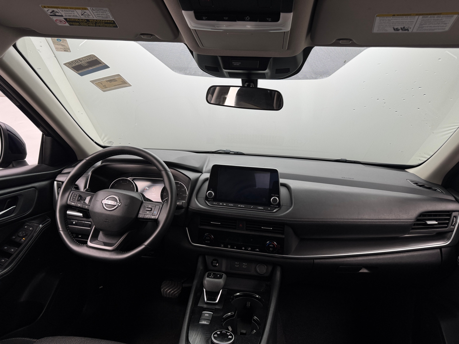 Thumbnail: 2025 Nissan Rogue - 3