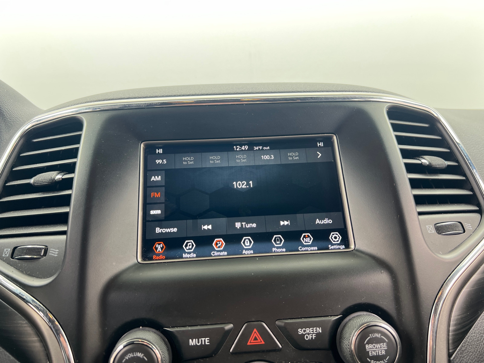 Thumbnail: 2019 Jeep Grand Cherokee - 4