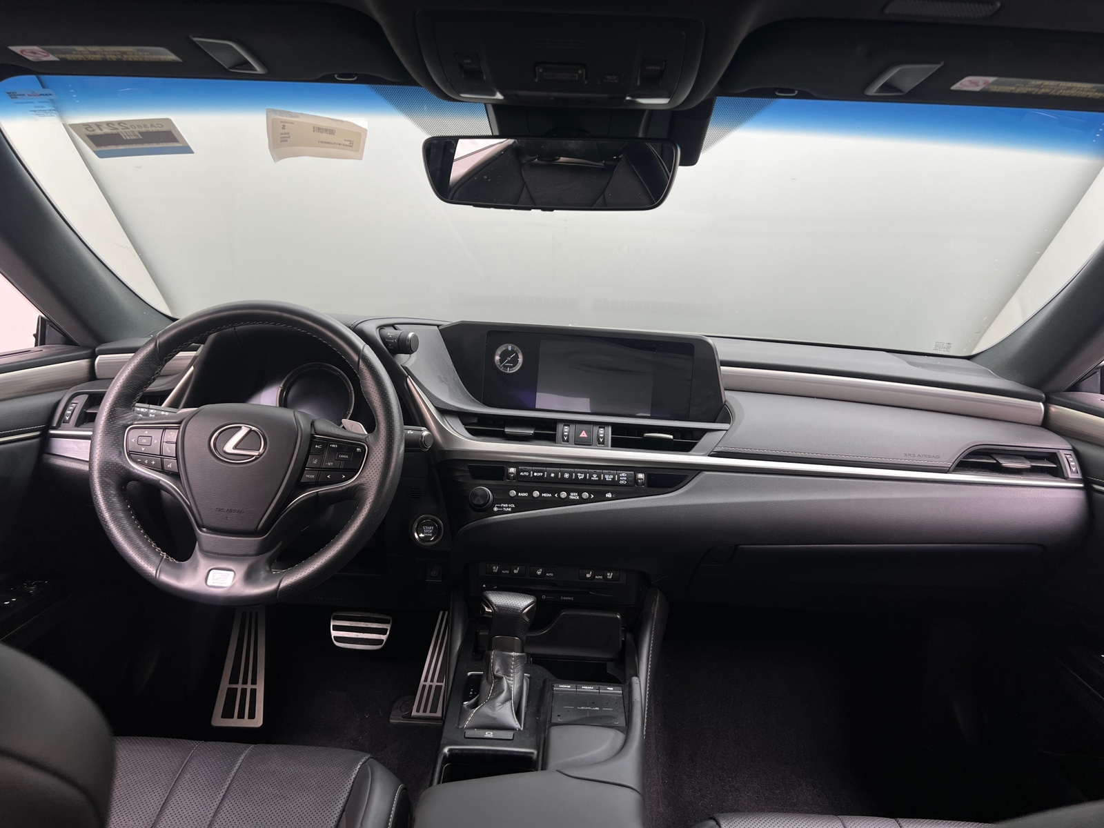 Thumbnail: 2020 Lexus ES - 2