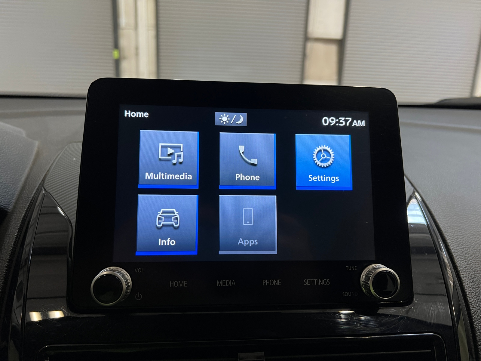 Thumbnail: 2024 Mitsubishi Eclipse Cross - 4