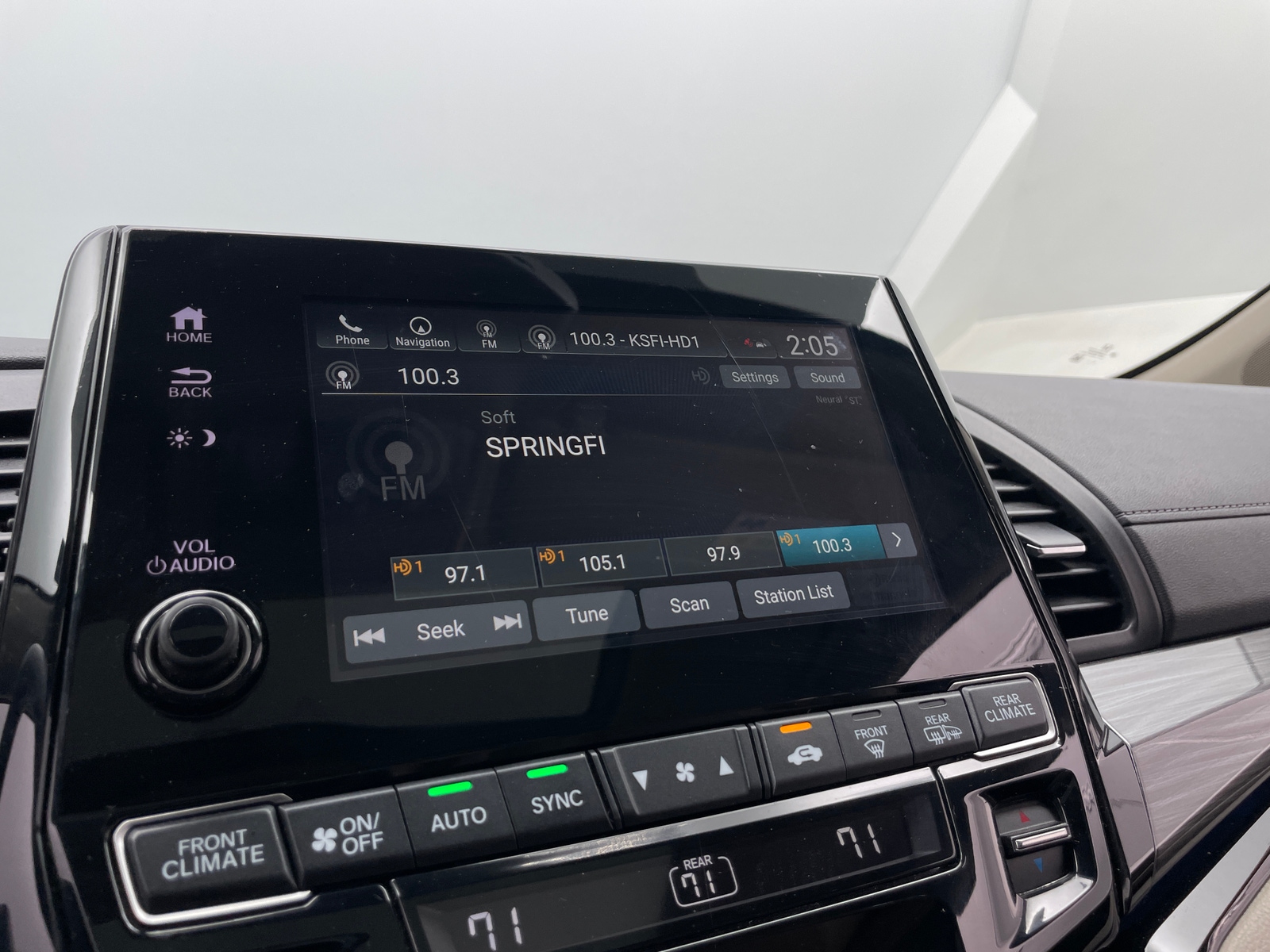 Thumbnail: 2023 Honda Odyssey - 3