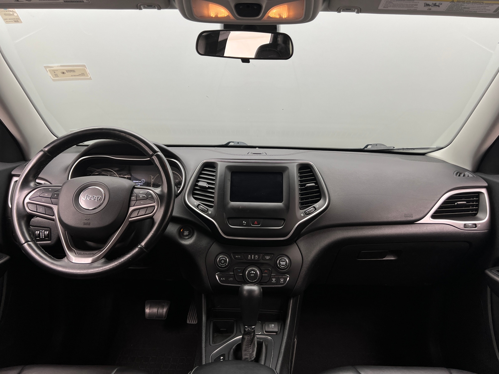 Thumbnail: 2019 Jeep Cherokee - 3