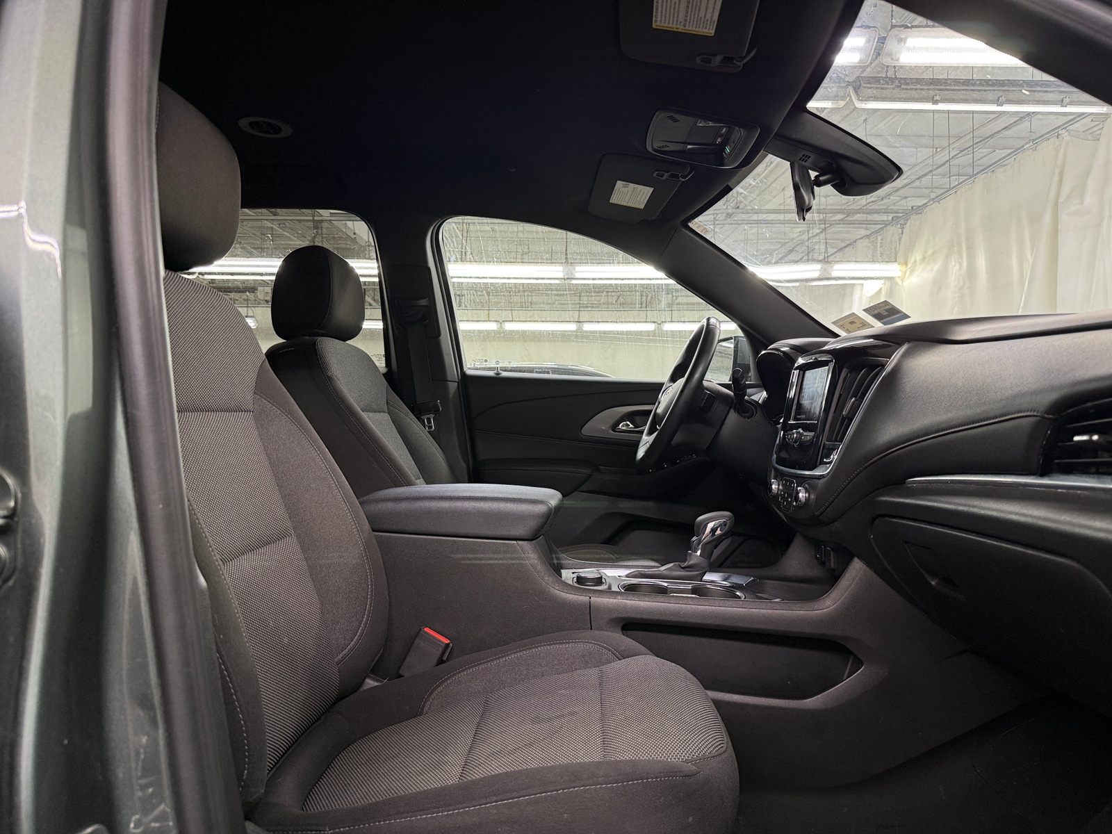 Thumbnail: 2023 Chevrolet Traverse - 2