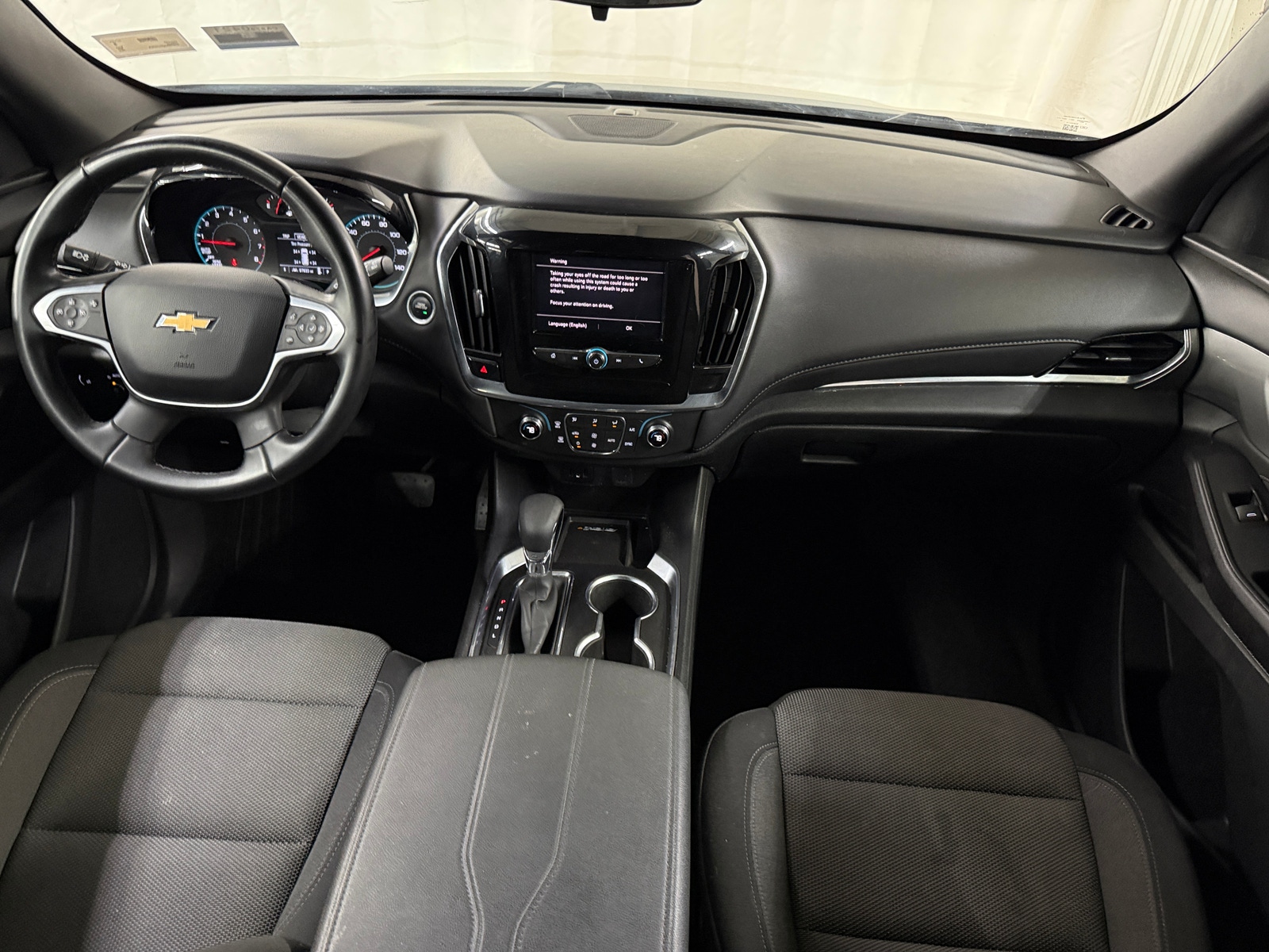 Thumbnail: 2023 Chevrolet Traverse - 3