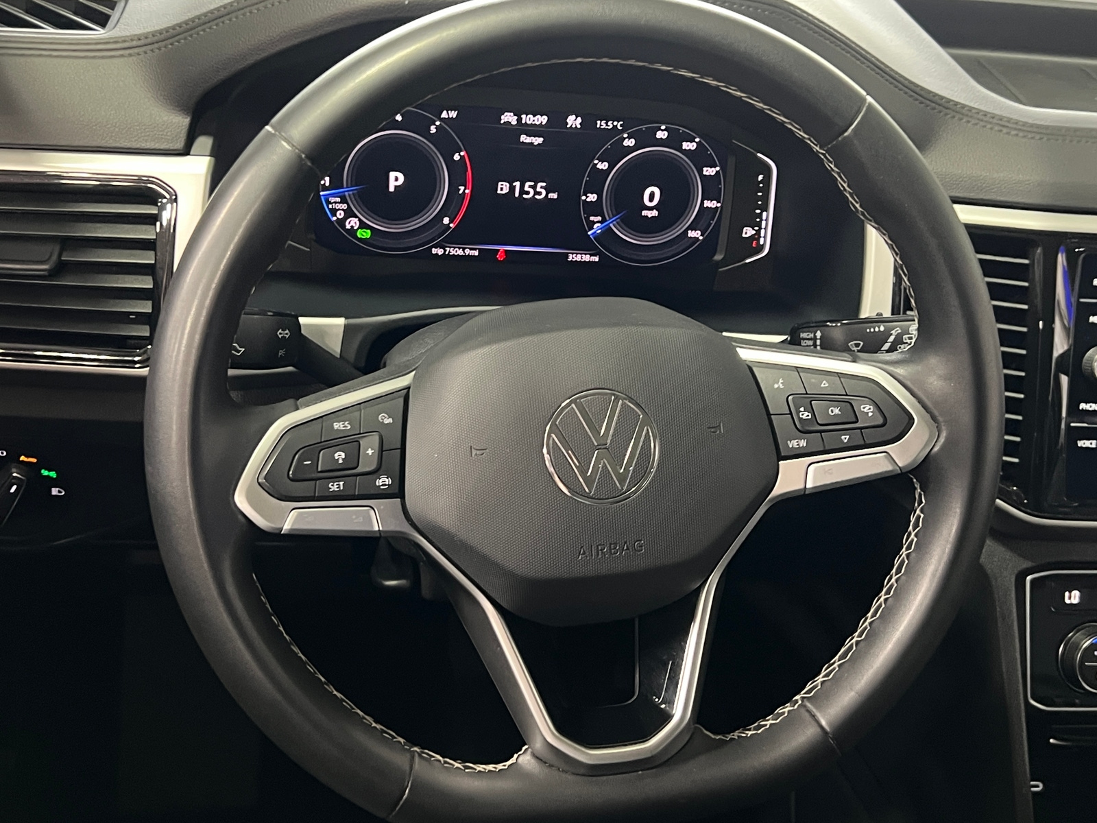 Thumbnail: 2023 Volkswagen Atlas - 4